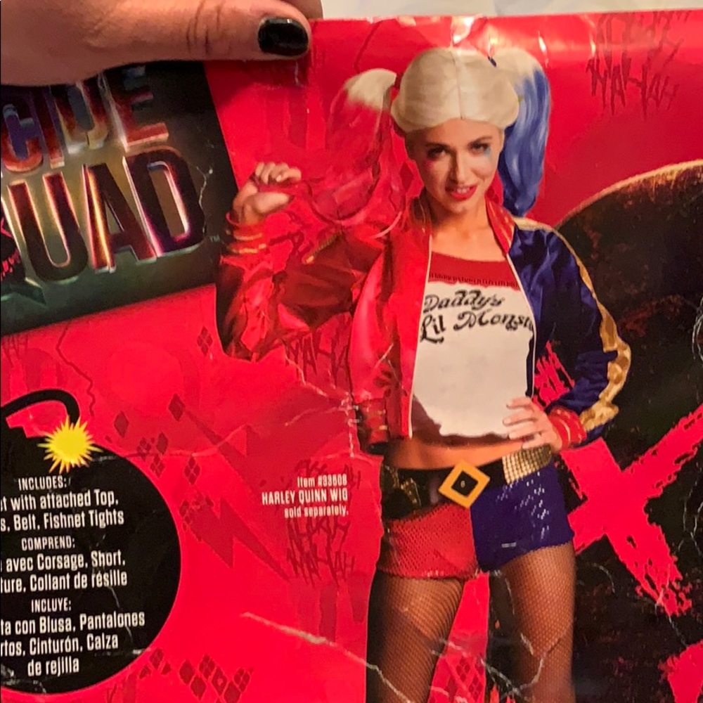 Deluxe Suicide Squad Harley Quinn Costume